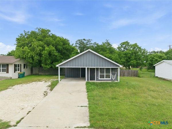 1309 W Main Street , Gatesville, TX 76528
