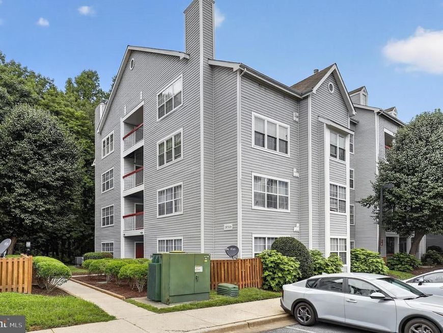 18516 Boysenberry Drive, Unit 210, Gaithersburg, MD 20879 Main Photo