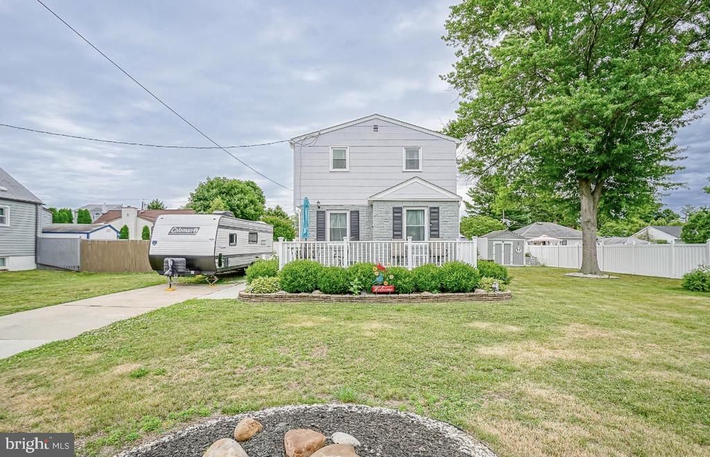 133 Dobbs Avenue, Bellmawr, NJ 08031 Main Photo