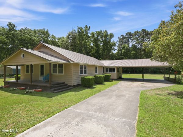 101 Nevil Creek Road , Blounts Creek, NC 27814