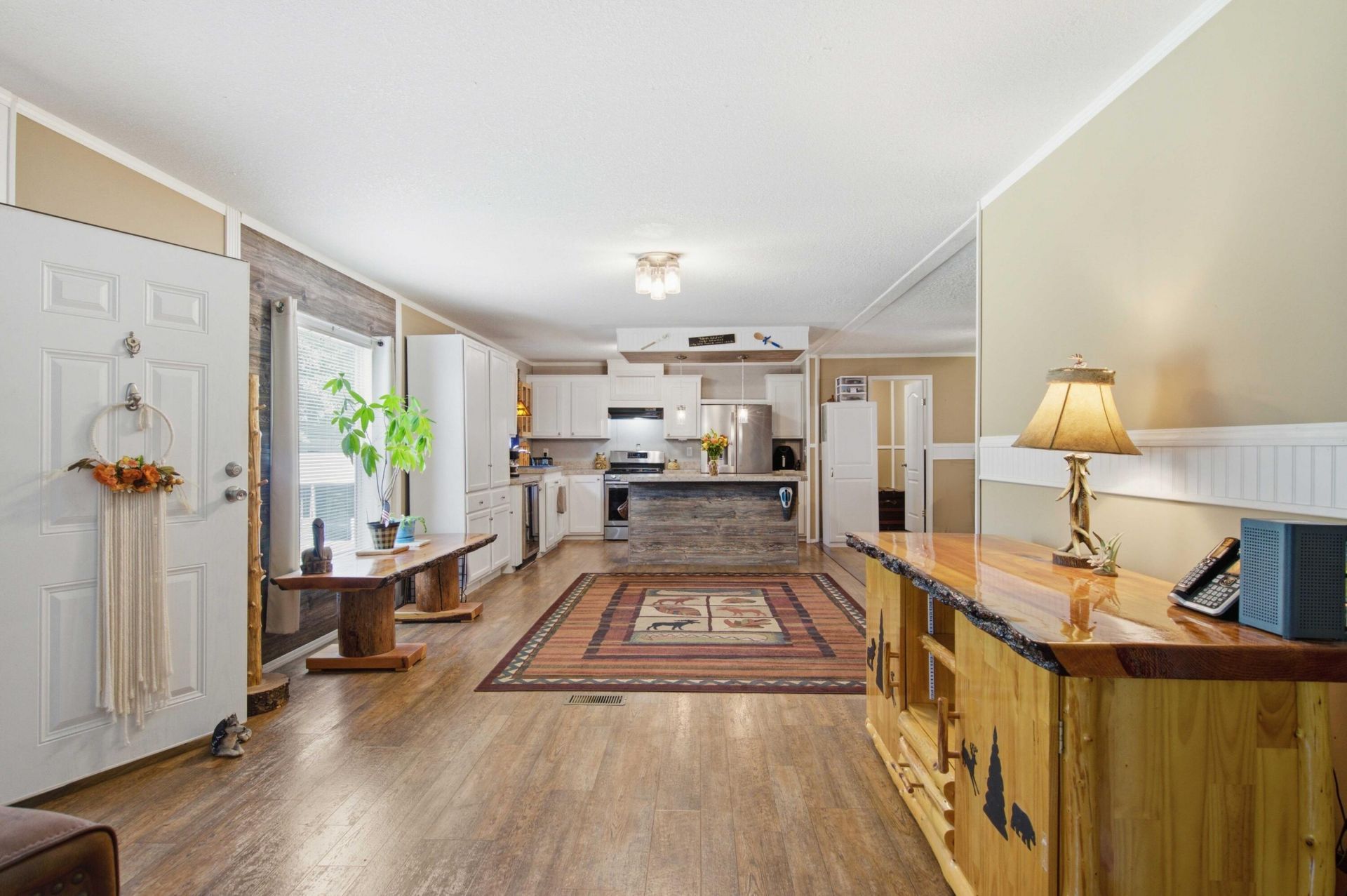 4886 State Road Photo 13