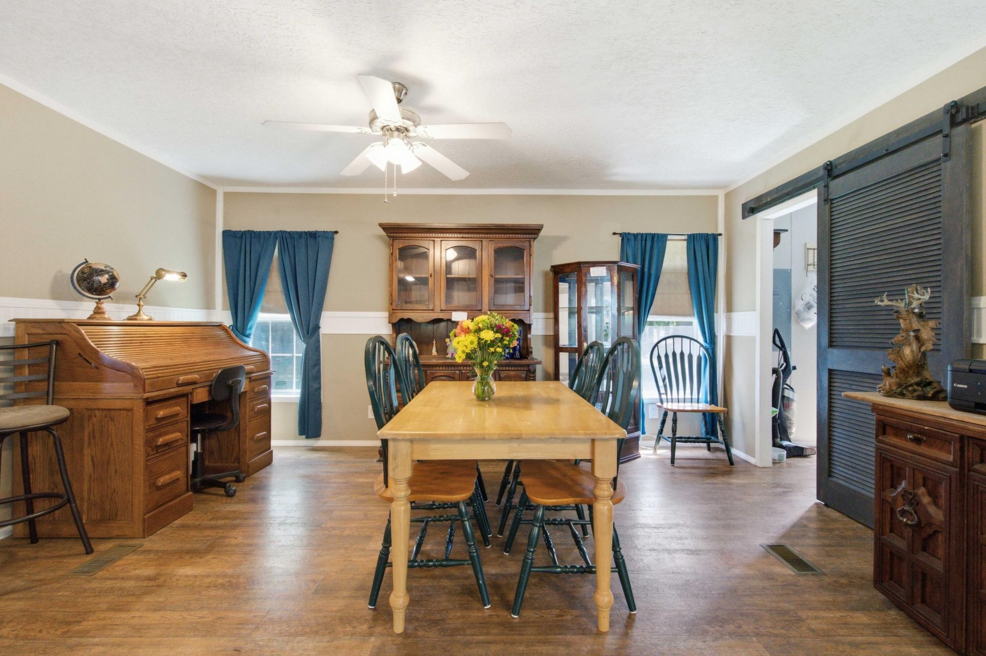 4886 State Road Photo 20