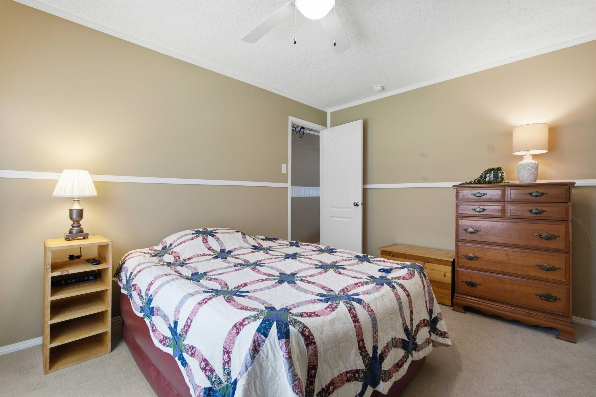 4886 State Road Photo 32