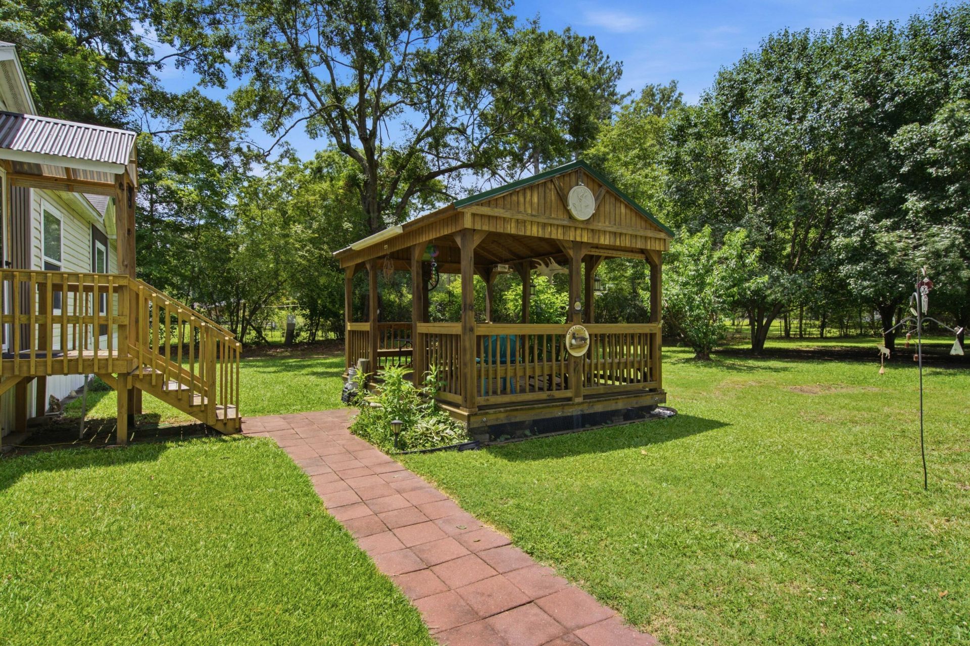 4886 State Road Photo 6