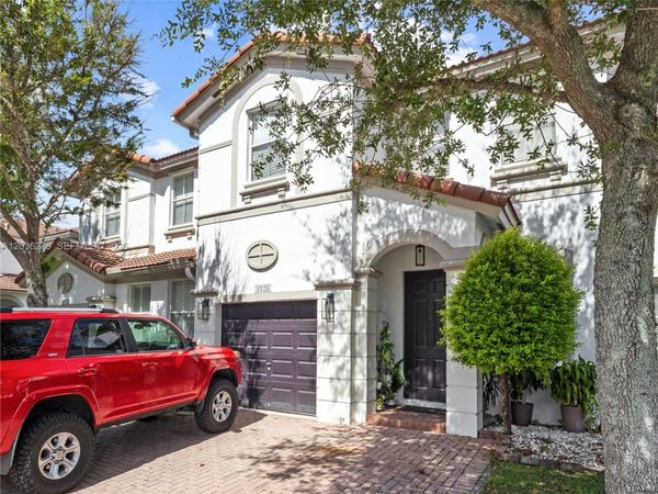 8128 NW 108th Ct , Unit 8128, Doral, FL 33178