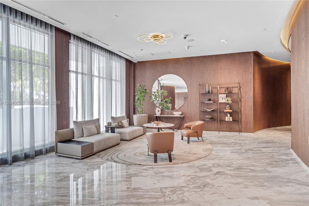 3300 NE 188th St, Unit 318, Aventura, FL 33180 Photo