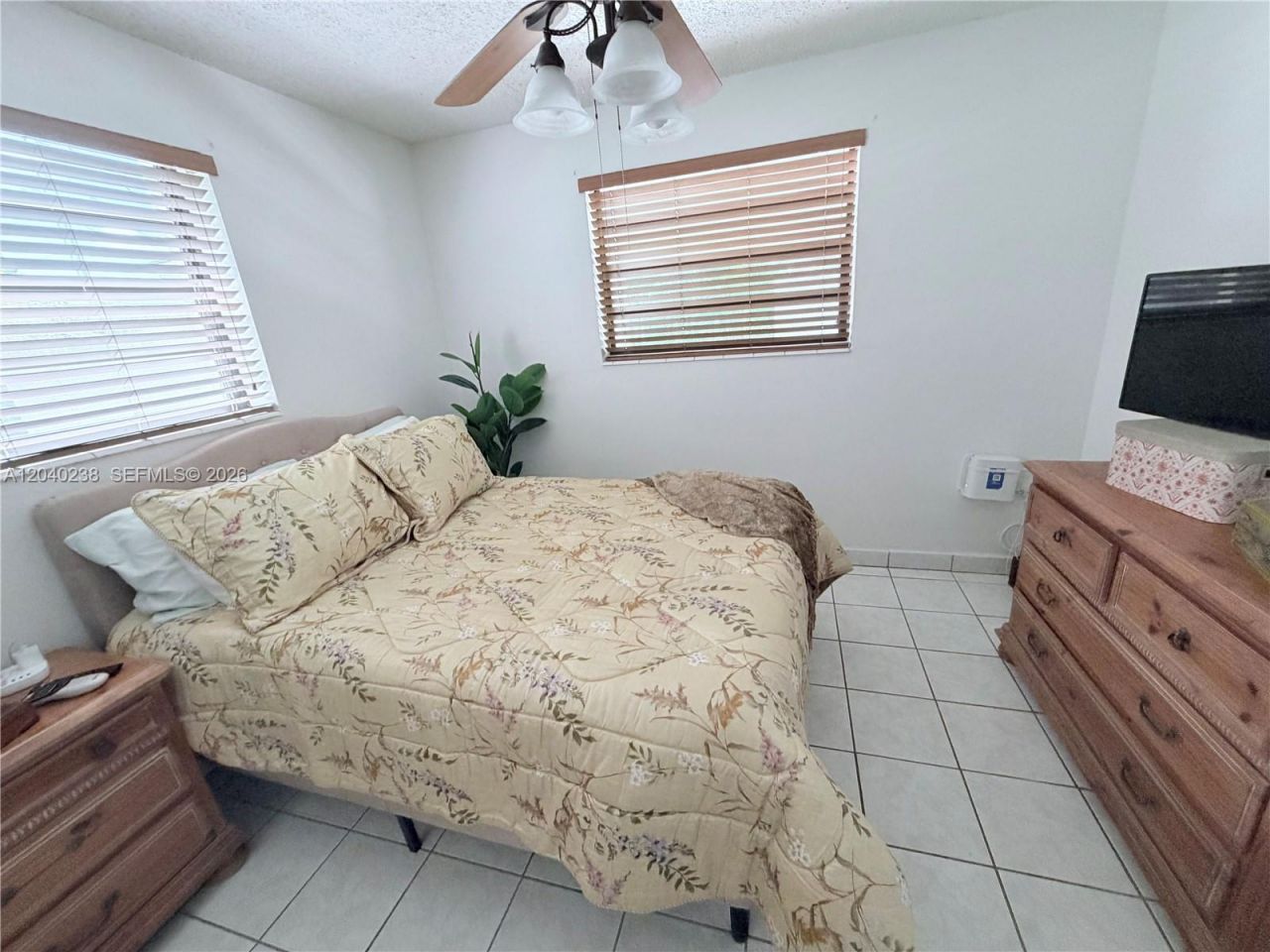 3397 W 14th Ct , Hialeah, FL 33012 Photo