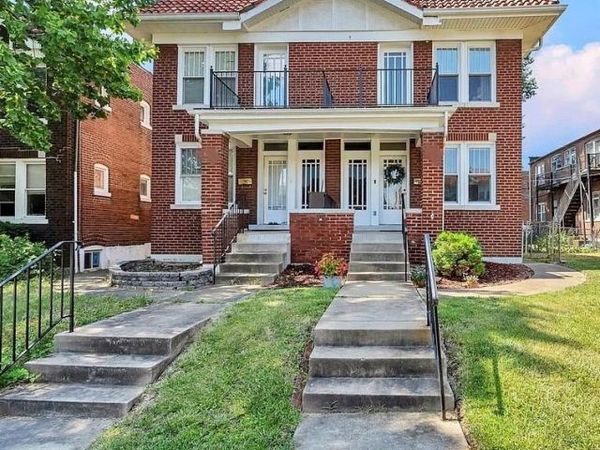 4976 Lindenwood Avenue, St Louis, MO 63109
