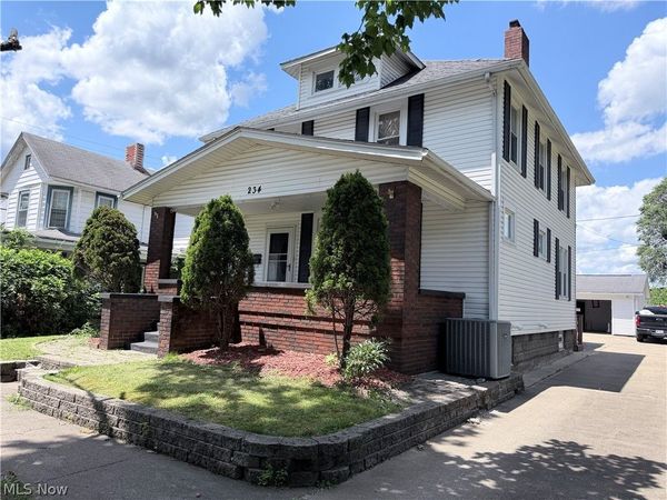 234 Mulberry Street , Coshocton, OH 43812