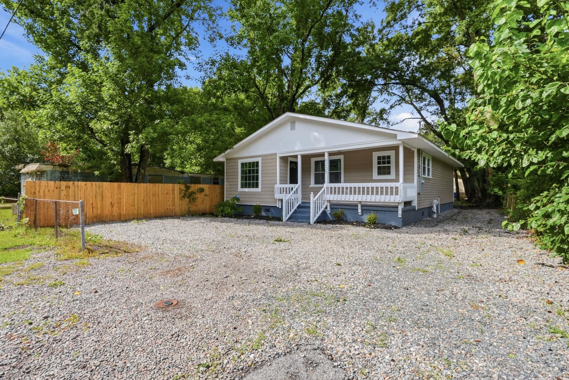 5235 Langston Street Photo 17