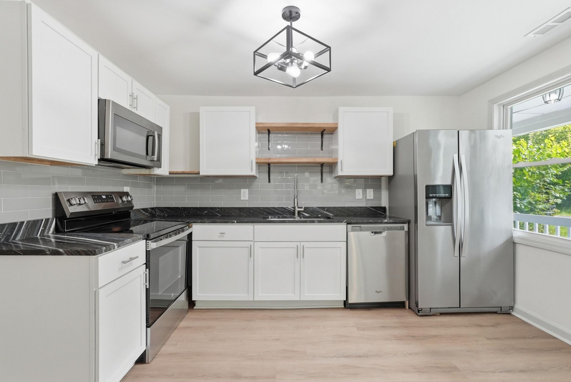 5235 Langston Street Photo 6