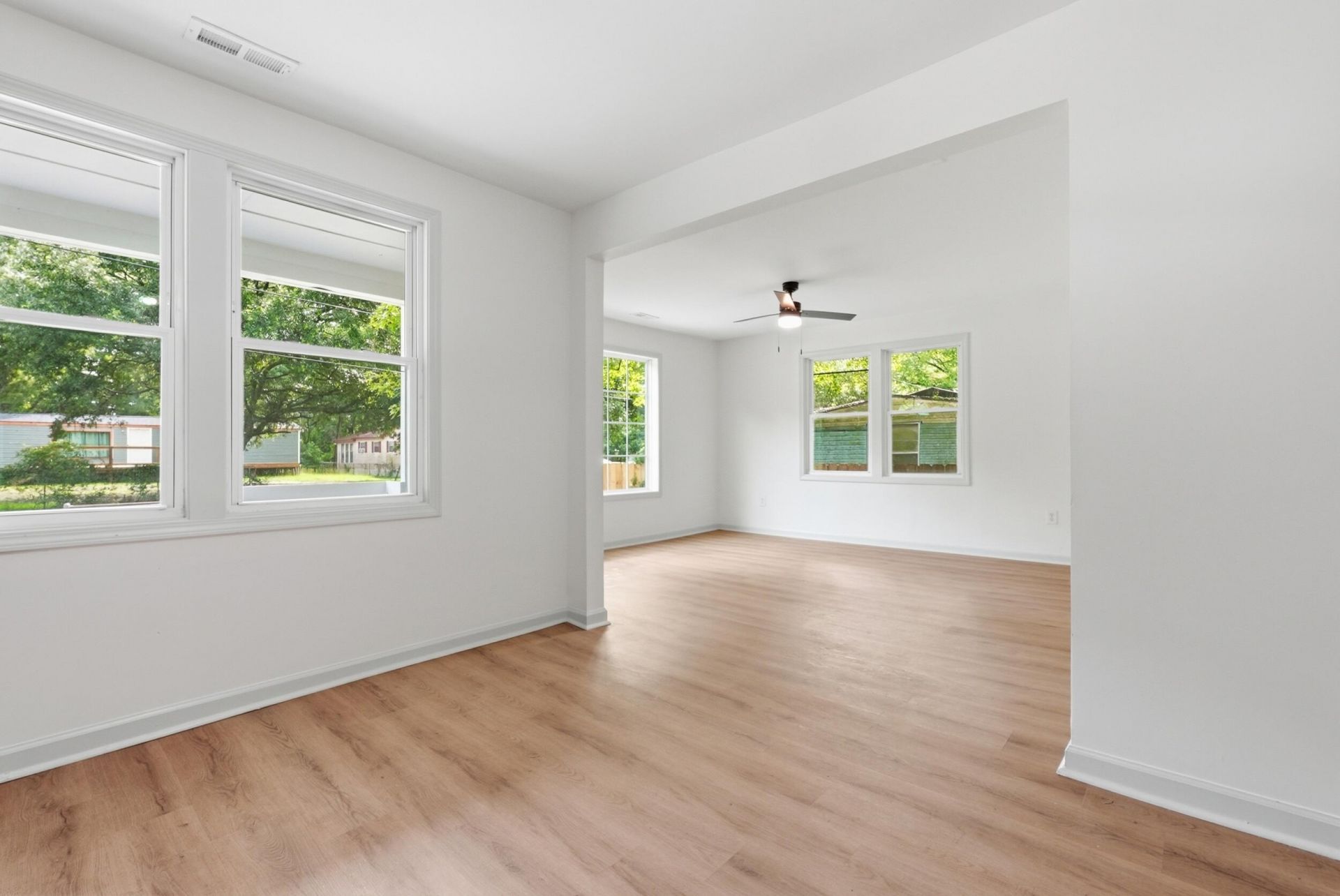 5235 Langston Street Photo 7