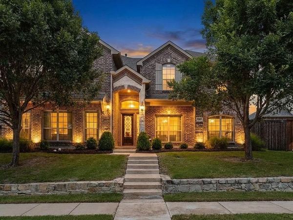 3207 Elkhart Drive, Sachse, TX 75048