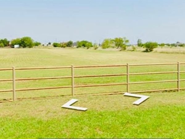 8501 Marianna Way , Alvarado, TX 76009