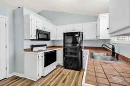 1348 Tranquility Ln. photo 4
