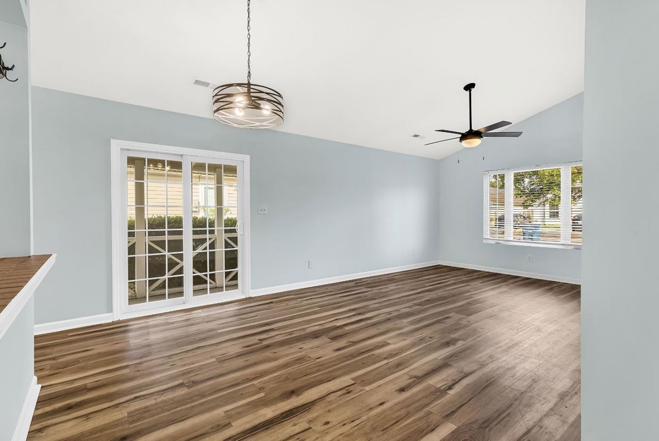 1348 Tranquility Ln. Photo 9