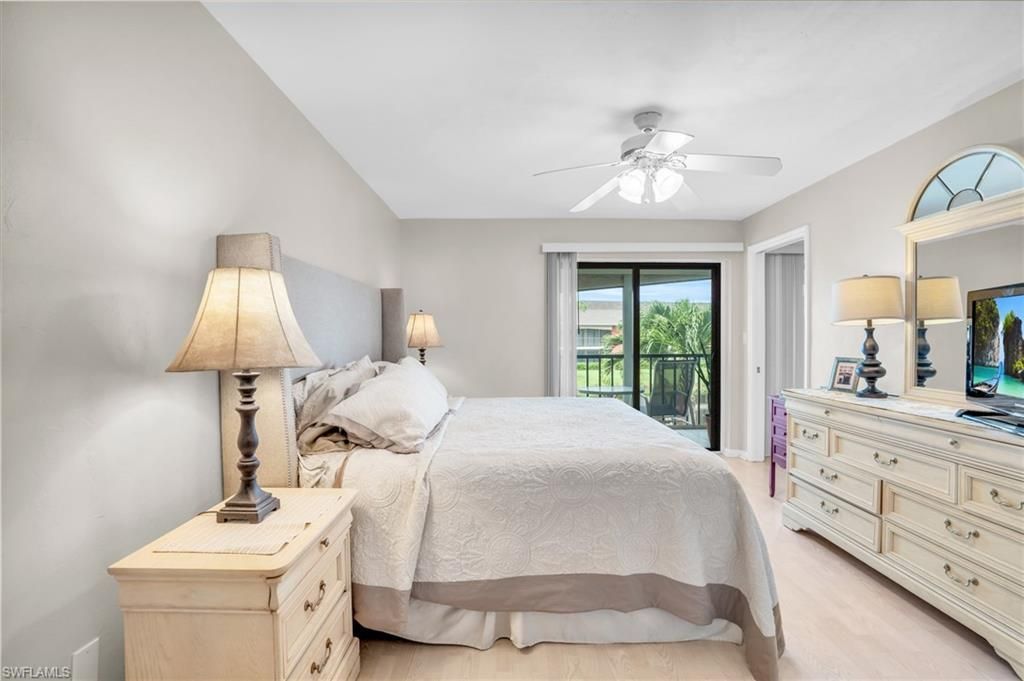 4640 Chantelle Dr , Unit N204, Naples, FL 34112 Photo