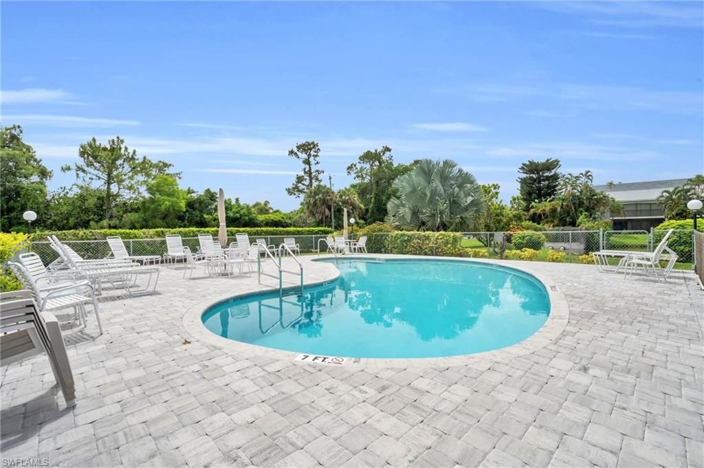 4640 Chantelle Dr , Unit N204, Naples, FL 34112 Photo