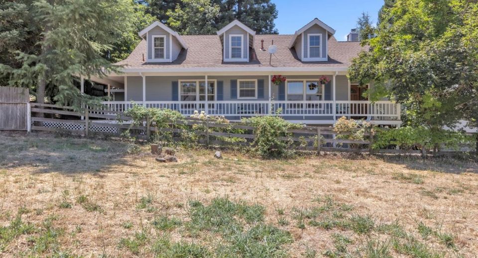 1810 American River Trl, Cool, CA 95614 Photo