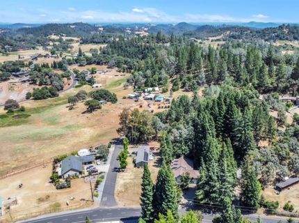 1810 American River Trl, Cool, CA 95614 Photo