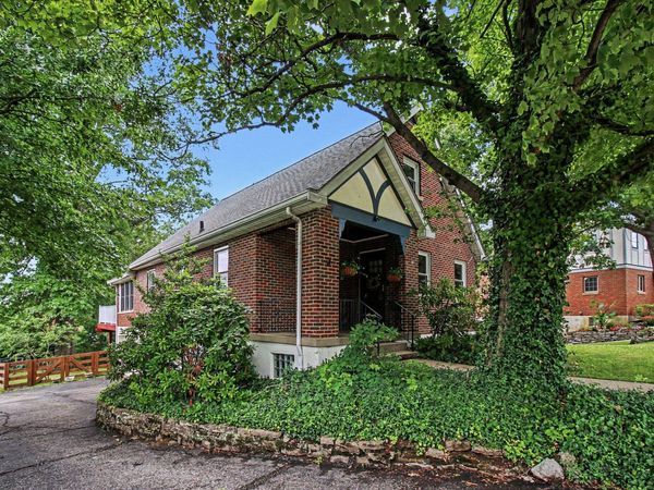 26 Lake Street, Fort Wright, KY 41011