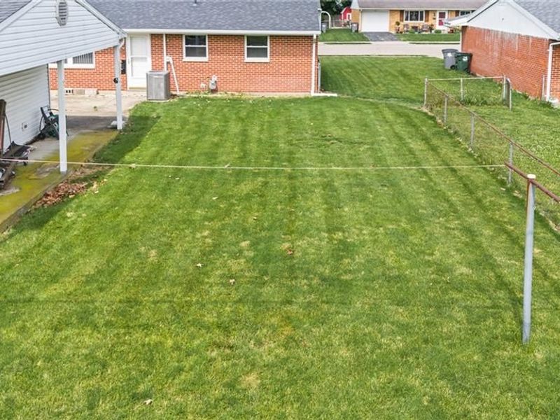 617 Locust Lane, Troy, OH 45373 Photo 35