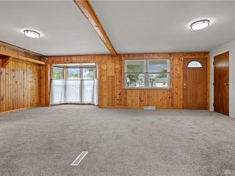 617 Locust Lane, Troy, OH 45373 Photo 6