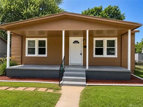 2721 Holman St, Moraine, OH 45439