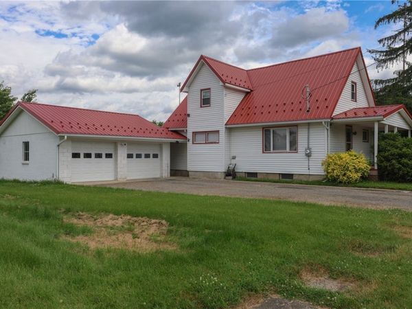 541 Phoenix Avenue, Elmira, NY 14904