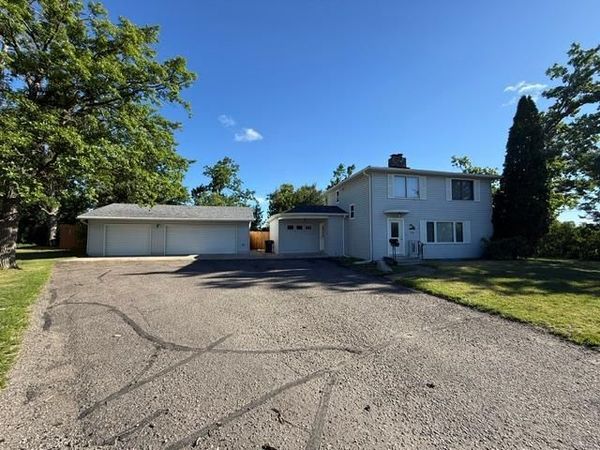 321 23rd Street NE, Bemidji, MN 56601