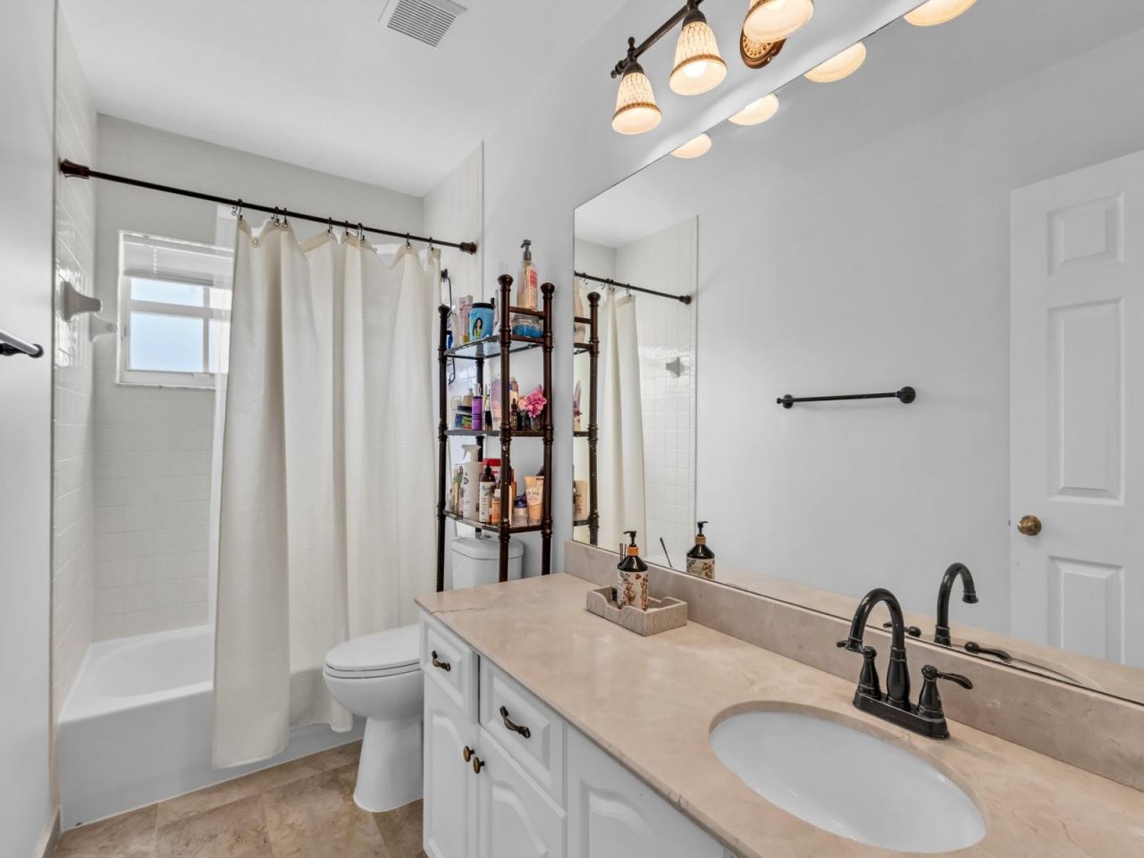 101 Gables Boulevard, Weston, FL 33326 Photo