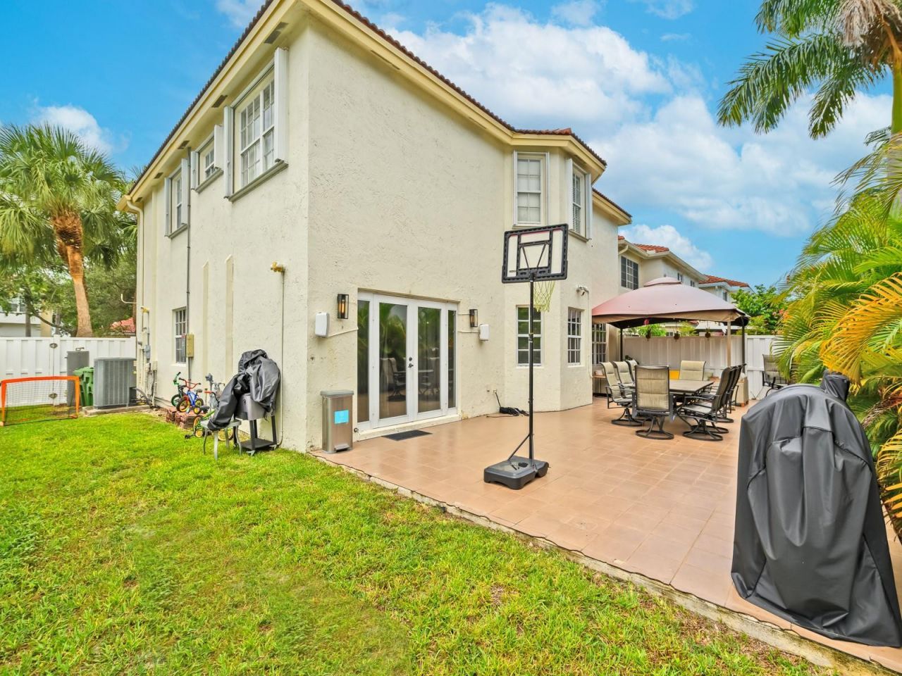 101 Gables Boulevard, Weston, FL 33326 Photo