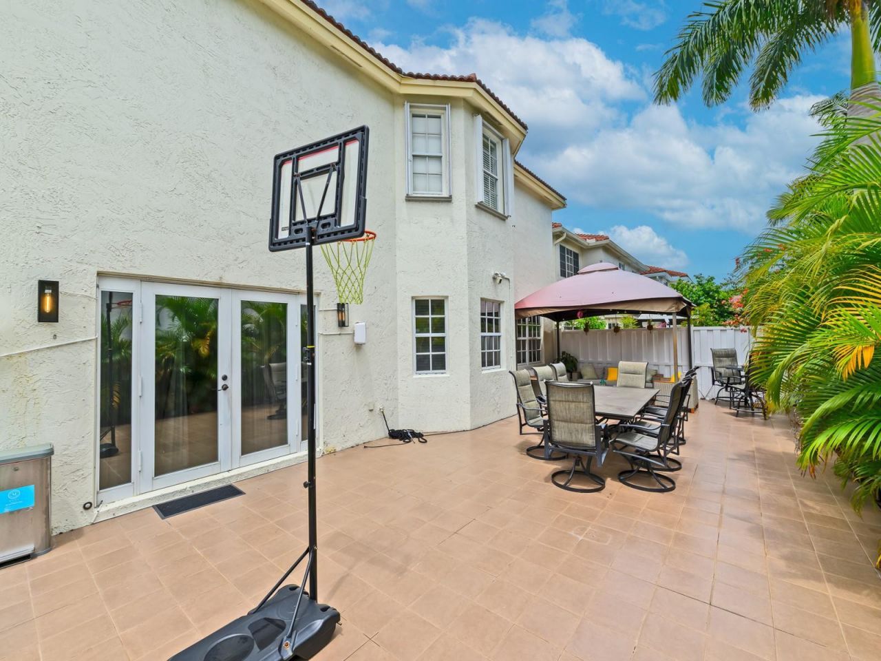 101 Gables Boulevard, Weston, FL 33326 Photo