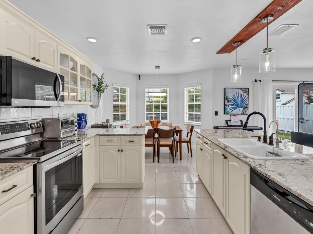 101 Gables Boulevard, Weston, FL 33326 Photo
