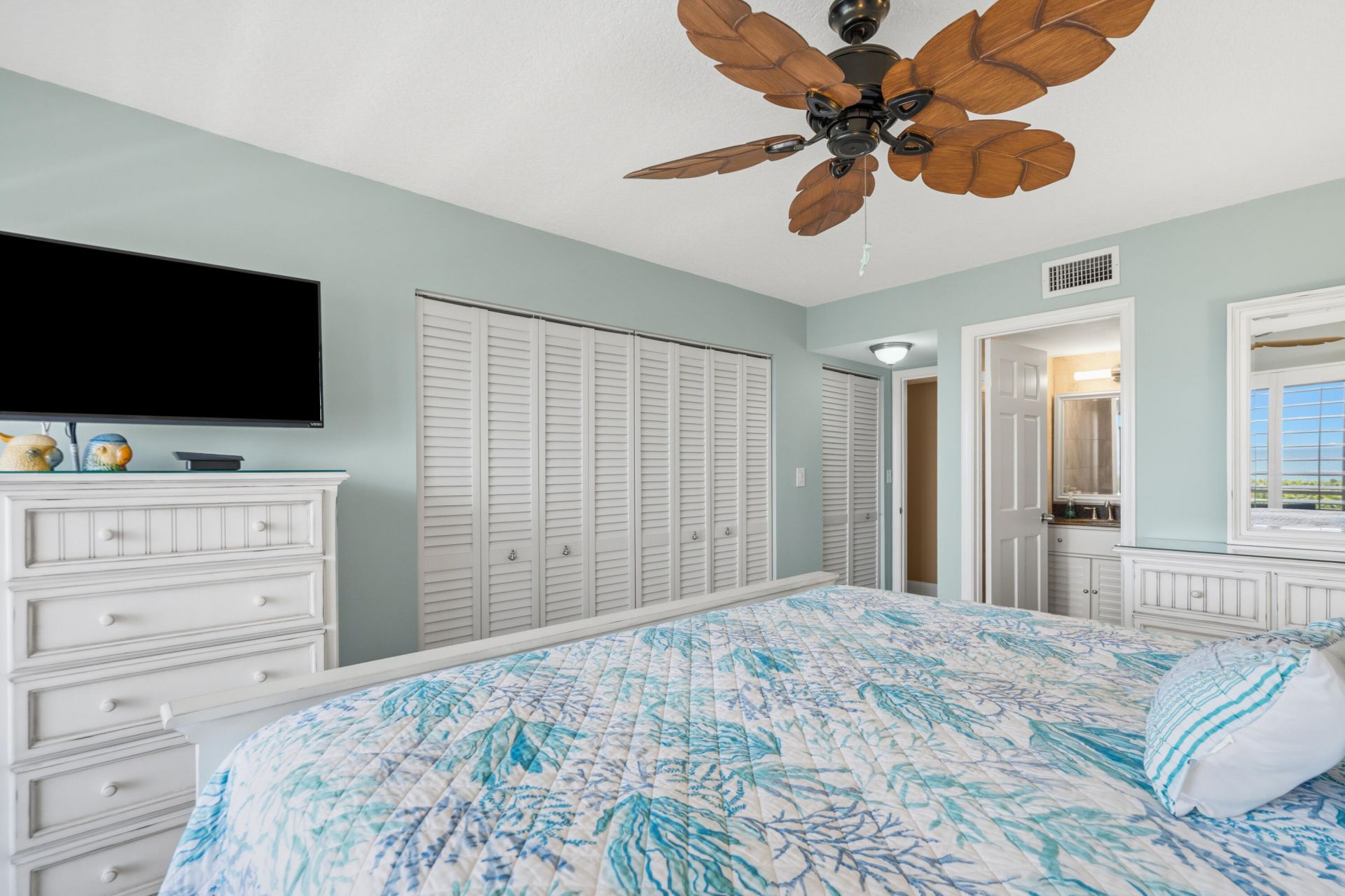 420 Celestial Way, Unit 205, Juno Beach, FL 33408 Photo