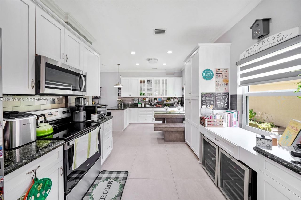 4152 Sapphire Ter, Weston, FL 33331 Photo