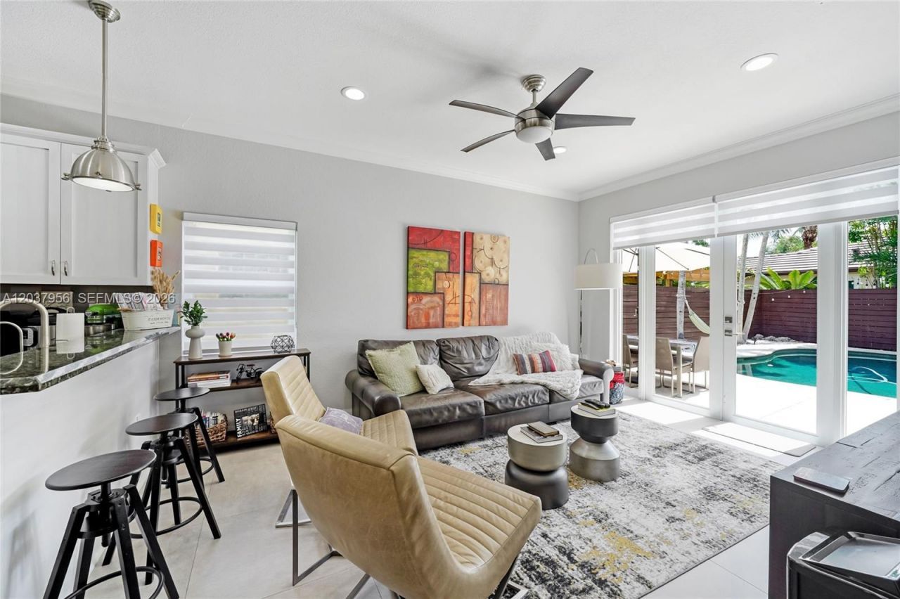 4152 Sapphire Ter, Weston, FL 33331 Photo