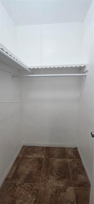 201 SW 30th Ct , Unit efficiency, Miami, FL 33135 Photo