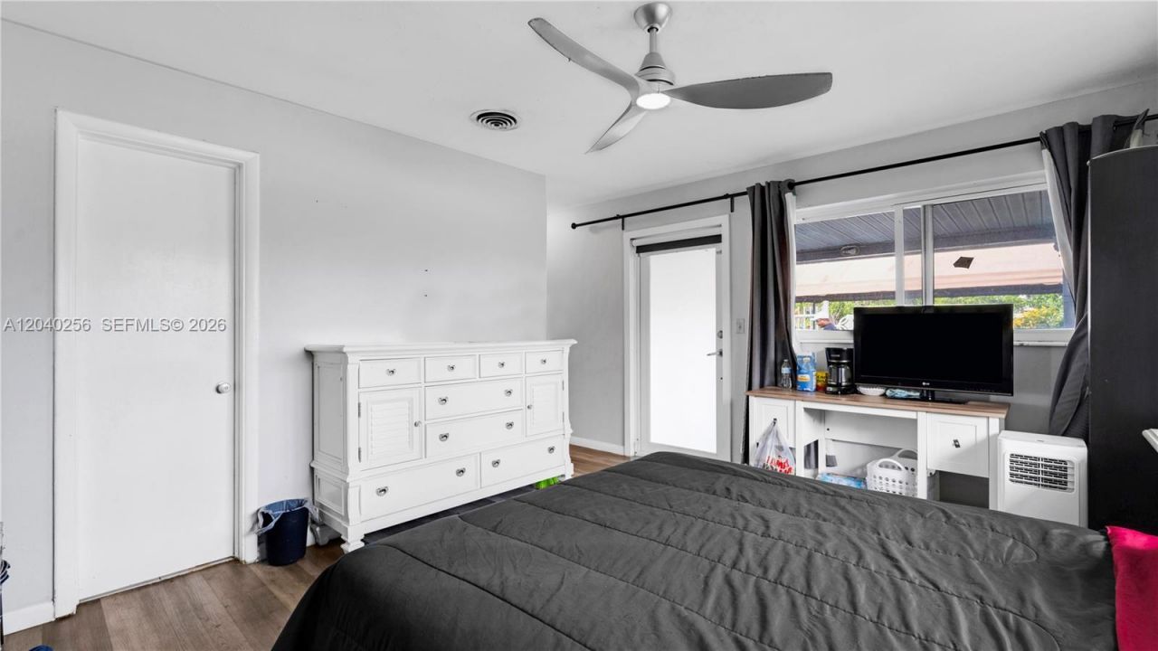 3145 Hollywood Blvd , Hollywood, FL 33021 Photo