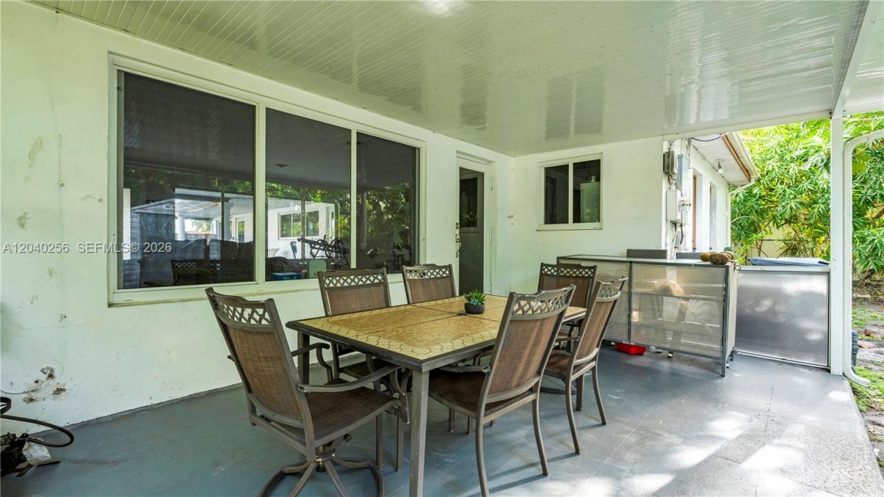 3145 Hollywood Blvd , Hollywood, FL 33021 Photo