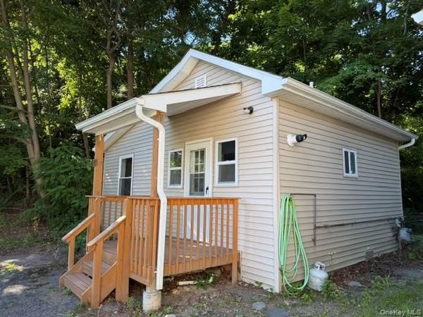1 Scotts Way, Unit 10, Greenwood Lake, NY 10925