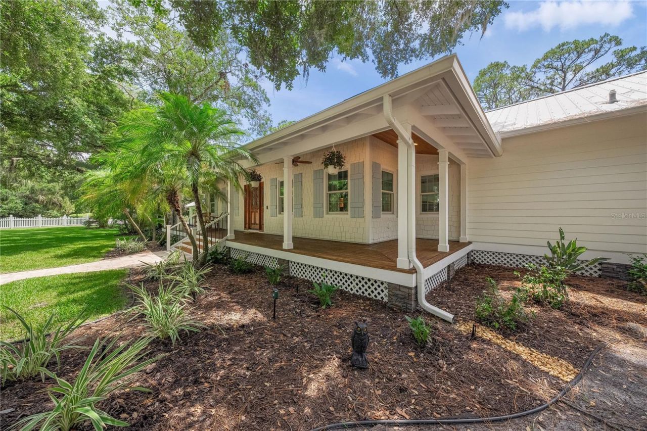 2810 Sarasota Golf Club Boulevard, Sarasota, FL 34240 Photo