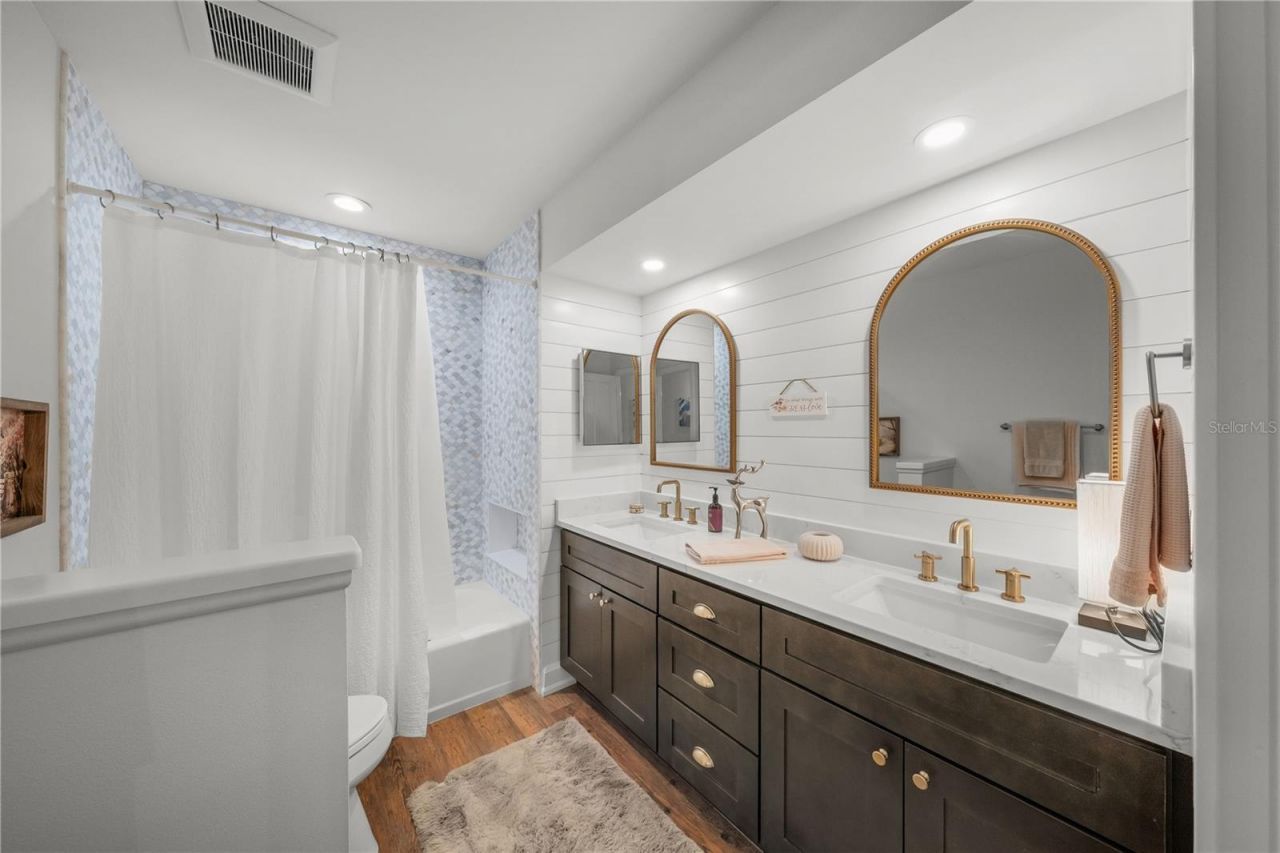 2810 Sarasota Golf Club Boulevard, Sarasota, FL 34240 Photo