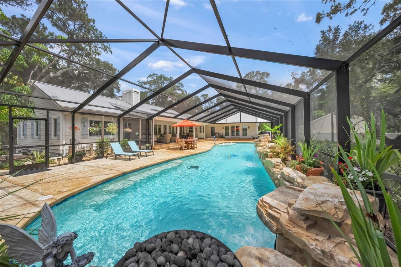 2810 Sarasota Golf Club Boulevard, Sarasota, FL 34240 Photo
