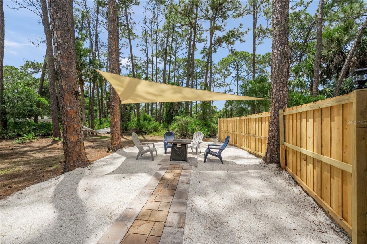 2810 Sarasota Golf Club Boulevard, Sarasota, FL 34240 Photo