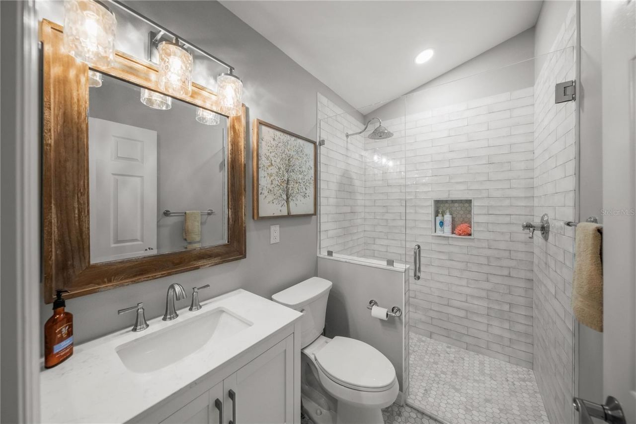 2810 Sarasota Golf Club Boulevard, Sarasota, FL 34240 Photo
