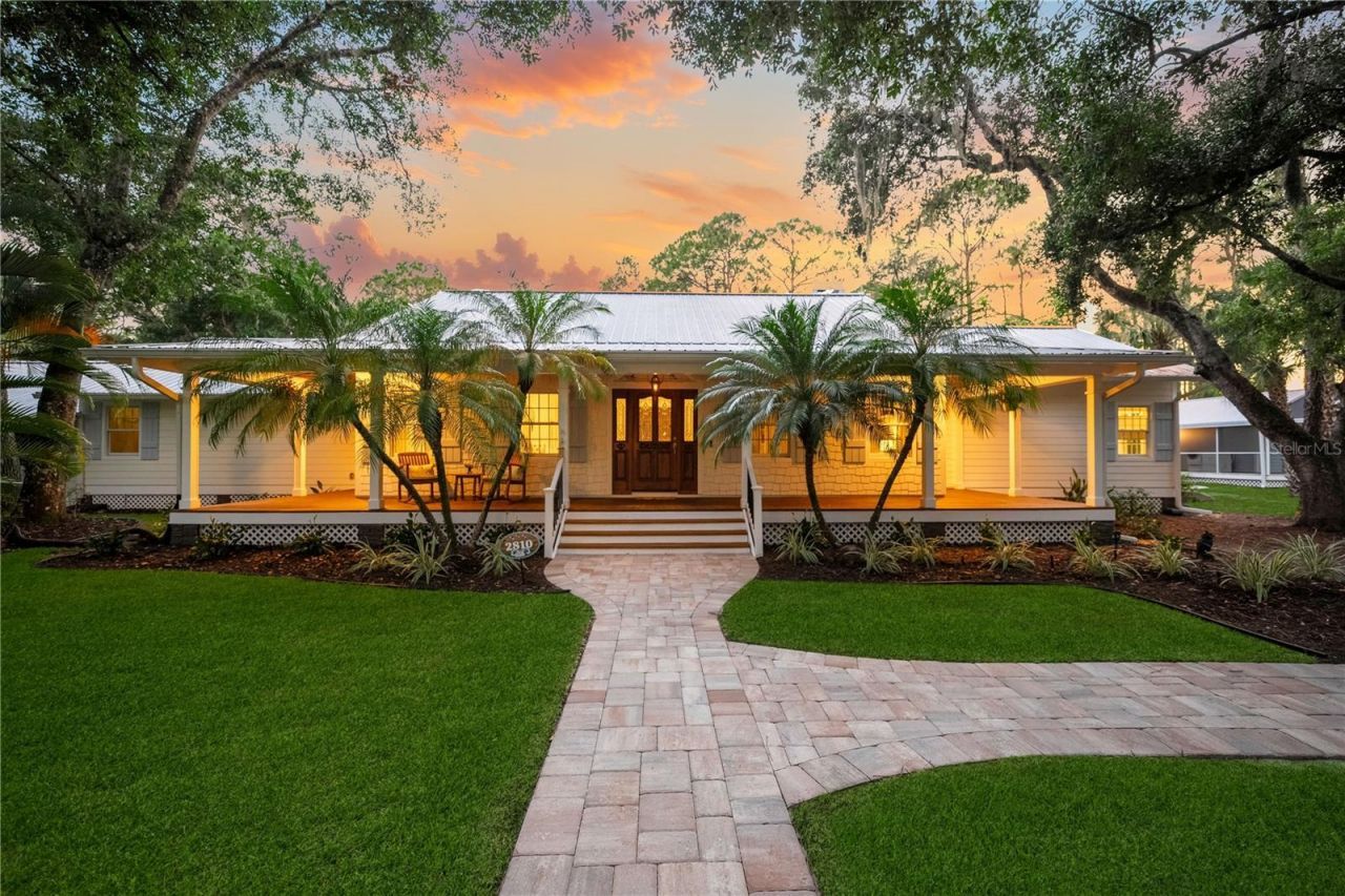 2810 Sarasota Golf Club Boulevard, Sarasota, FL 34240 Photo