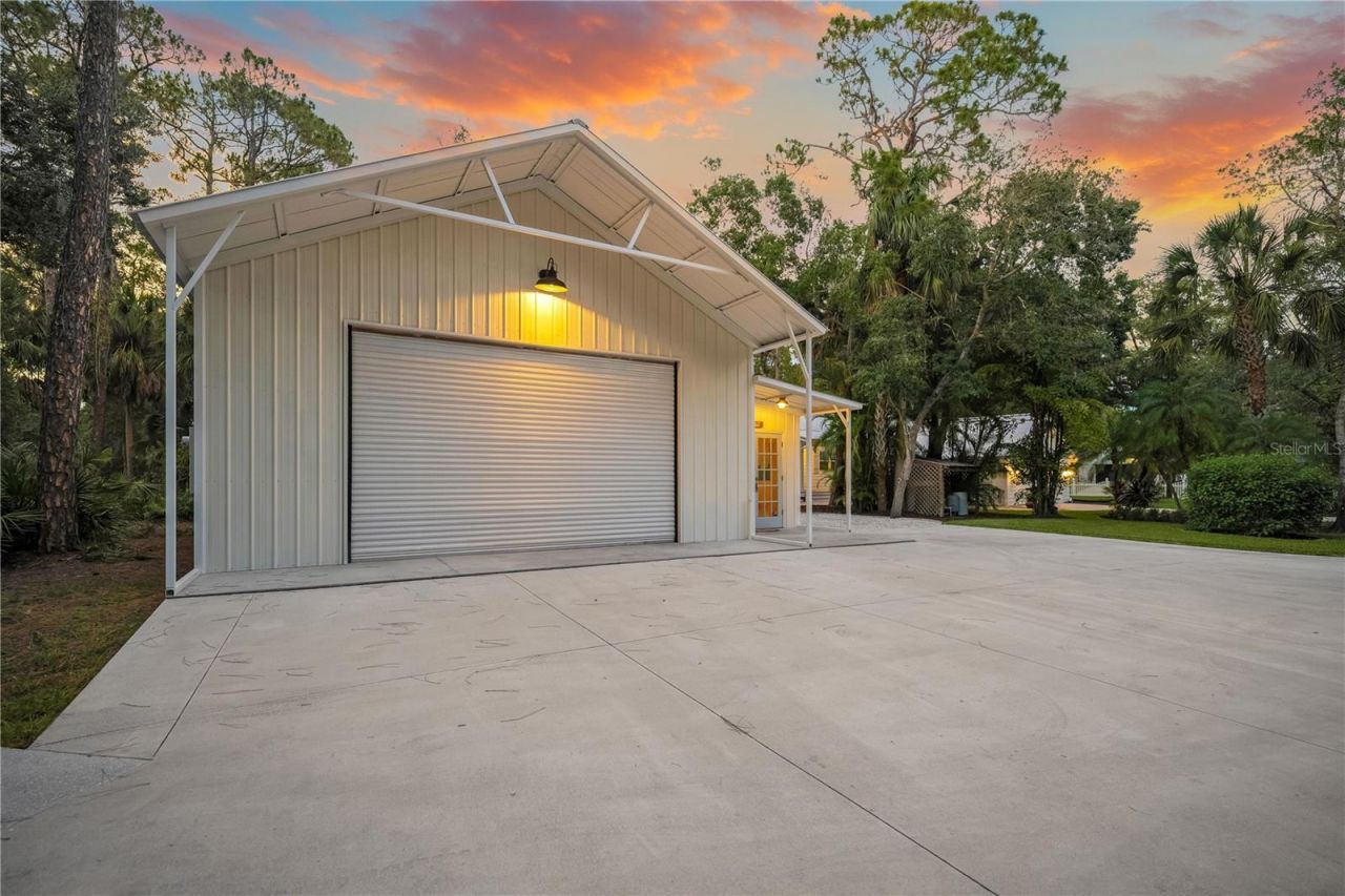 2810 Sarasota Golf Club Boulevard, Sarasota, FL 34240 Photo