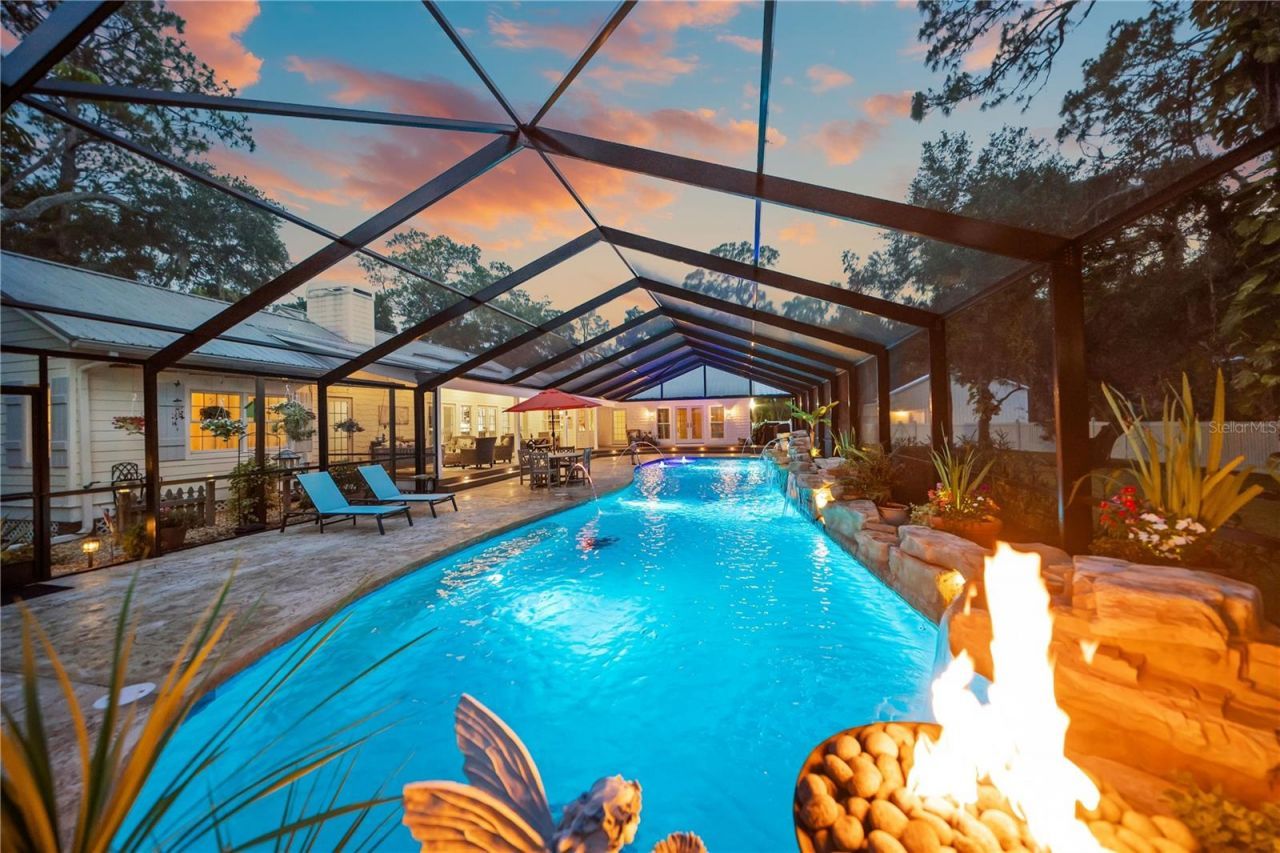 2810 Sarasota Golf Club Boulevard, Sarasota, FL 34240 Photo