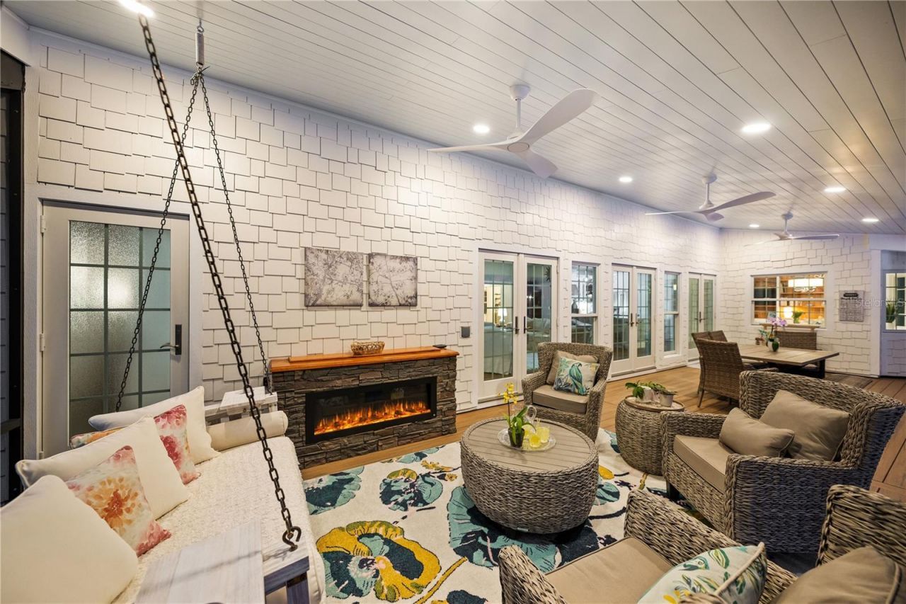 2810 Sarasota Golf Club Boulevard, Sarasota, FL 34240 Photo